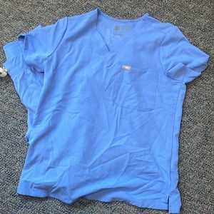 Figs Catarina top and Livingston scrub bottoms. Light blue